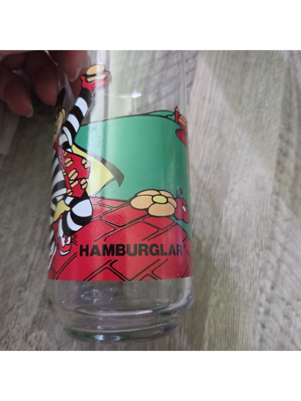 McDonald's Vintage 1980s Hamburglar Birdie Glass Set Retro Fast Food Drinkware - Picture 6 of 12